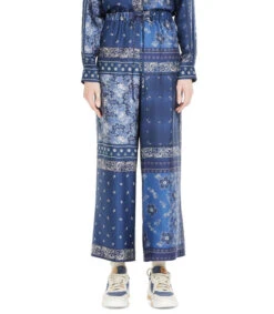 Pantalón Tipo Capri Azul Marino Con Multi Estampados Pómez Mujer