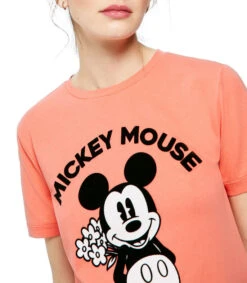 Springfield Playera De Cuello Redondo Con Manga Corta Y Mickey Mouse Mujer -GlamModa Ventas 43220534 x4
