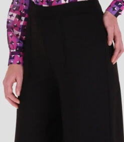 Pantalón Acampanado Tipo Capri Mujer -GlamModa Ventas 43279811 x4