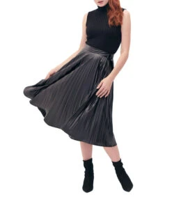 Falda Negra Plisada Midi Vinipiel Mujer -GlamModa Ventas 43353653 x3